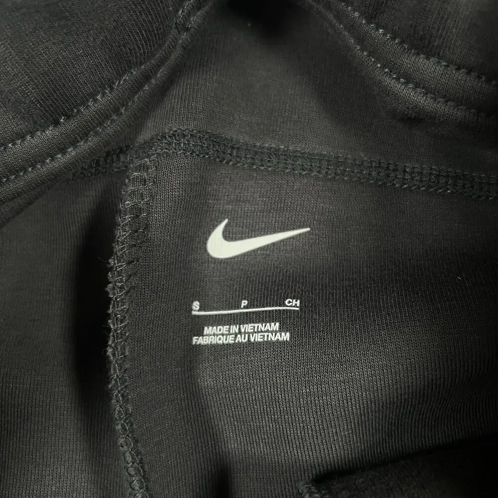 Nike Tech Fleece Jogger Pants Men's Small Gray Slim Fit Tapered Gym FQ1884-060